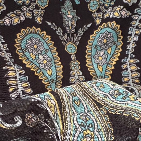 Apt. 9 Women's Paisley Blouse - Black and Green, Sz M - Picture 4 of 8